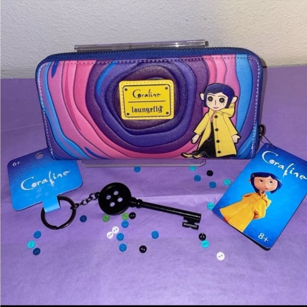 Loungefly Coraline Raincoat & Coraline Doll Wallet & Button Key Keychain 🌖☔️